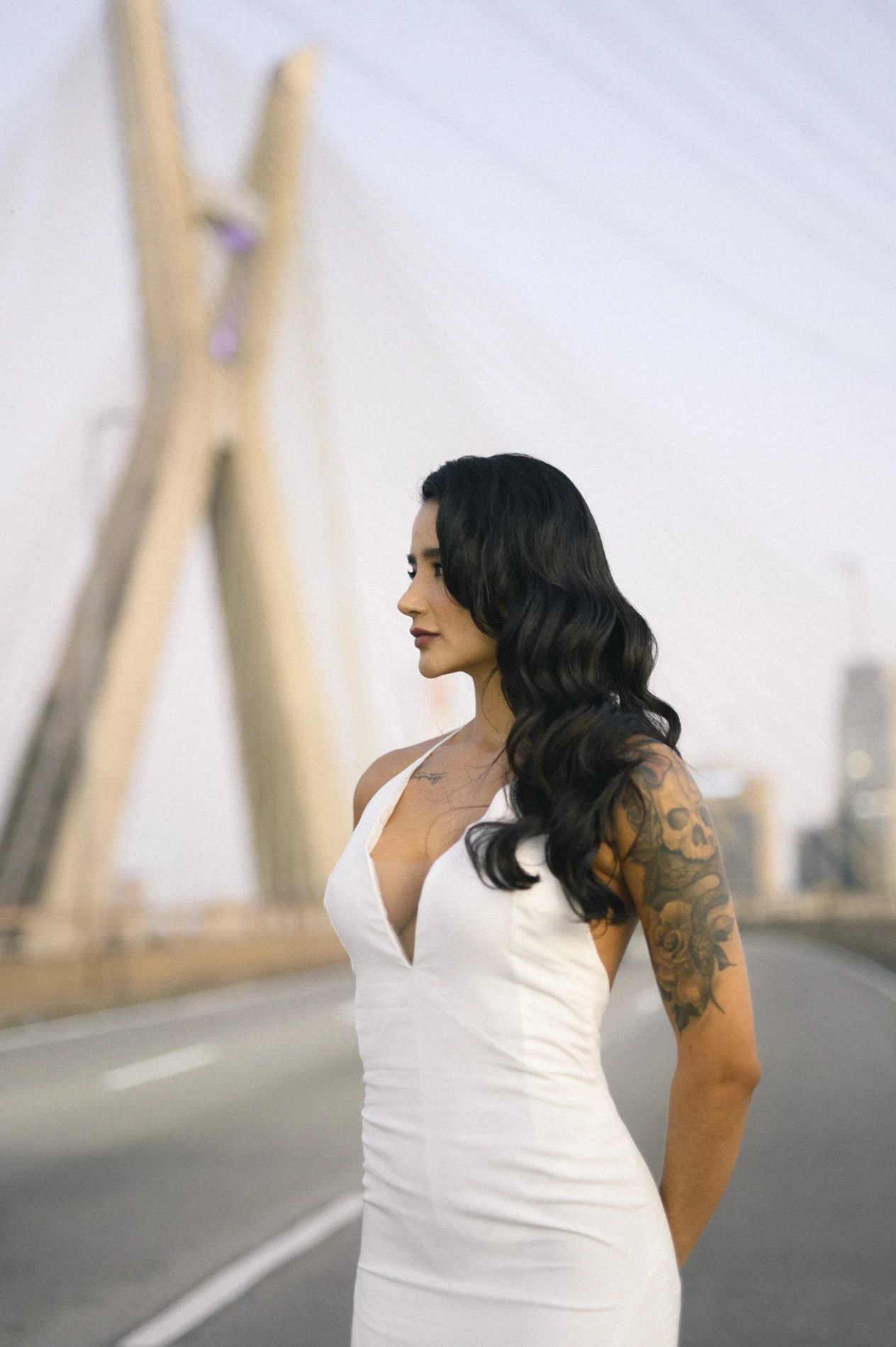 Profile of styled waves photographed in the city.